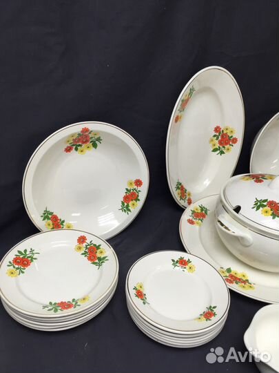 Сервиз столовый