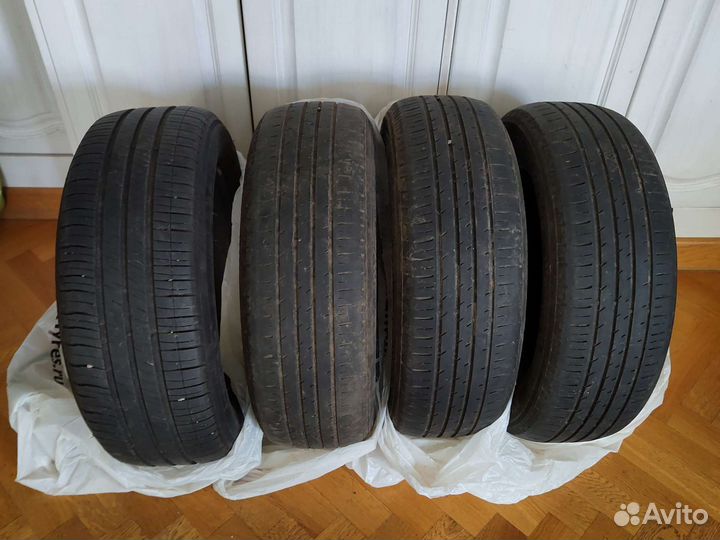 Kumho Ecowing ES31 205/60 R16