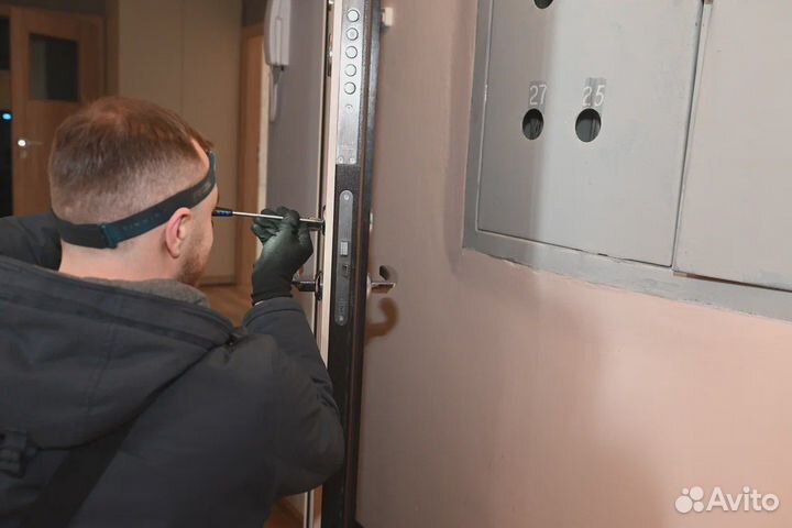 Вскрытие и Замена замков. Ремонт установка замков