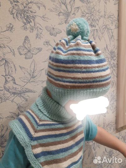 Новый Комплект шапка+манишка на ог 48-49 см