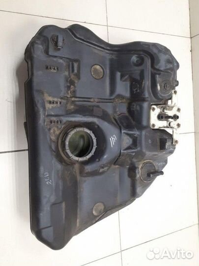 Бак топливный Mitsubishi Galant