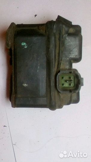 Моторчик привода заслонок б/у для Ford Focus I 199