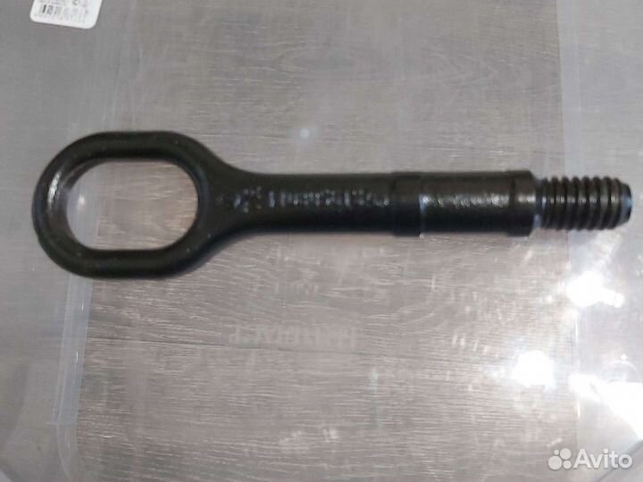 Буксировочный крюк VAG. 1T0805615A