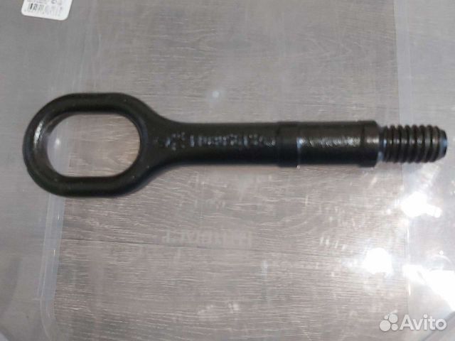 Буксировочный крюк VAG. 1T0805615A