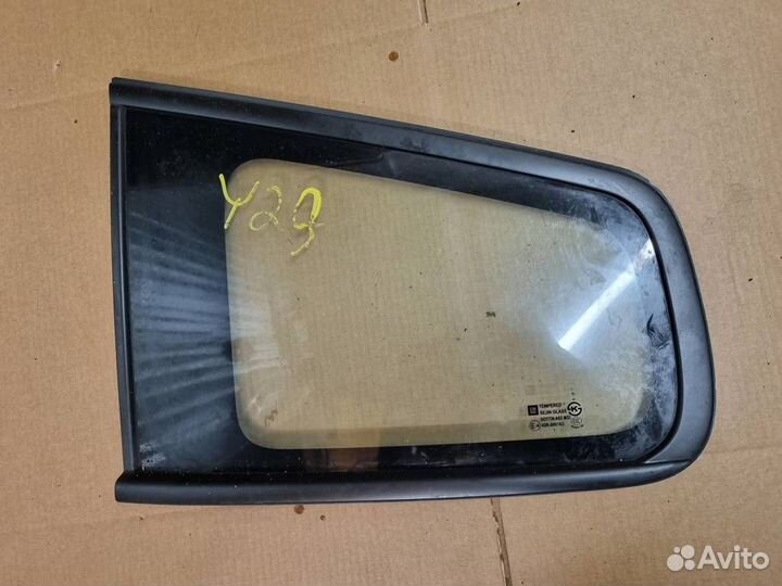 Стекло кузовное глухое левое Chevrolet Orlando 20
