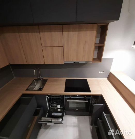 Угловая кухня на заказ