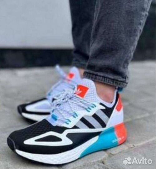 Кроссовки женские adidas