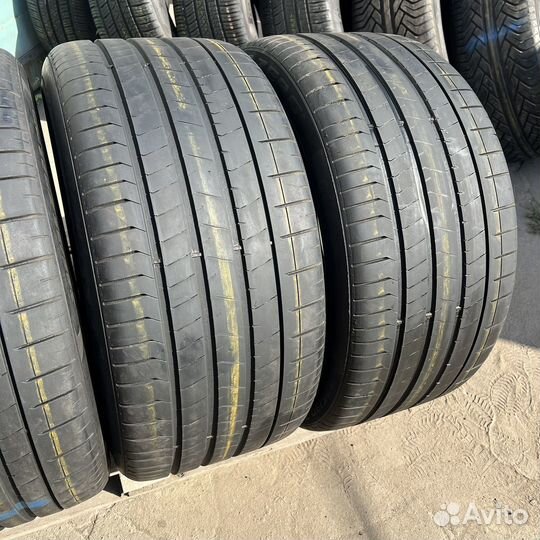 Pirelli P Zero PZ4 285/35 R23 и 325/30 R23