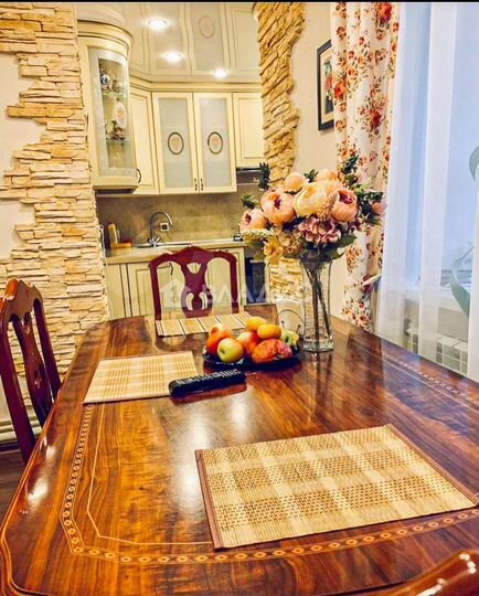 2-к. квартира, 63 м², 2/8 эт.