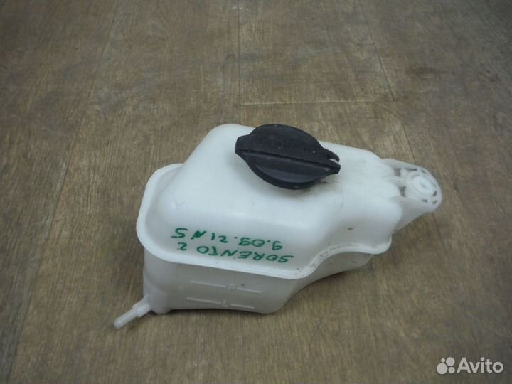 Бачок расширительный Kia Sorento 2 2013