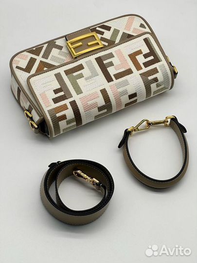 Сумка Fendi натуральная кожа