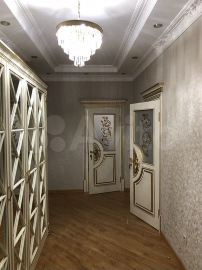 3-к. квартира, 107 м², 20/20 эт.