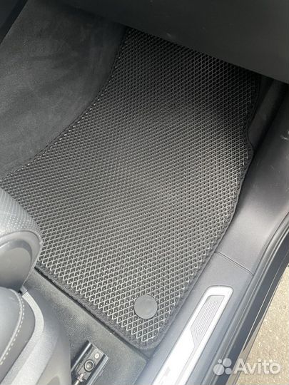 Автоковрики EVA Volkswagen Touareg 2018-2022