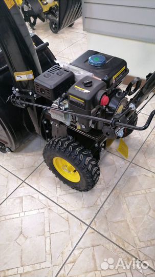 Снегоуборщик бензиновый Huter SGC 4100 L