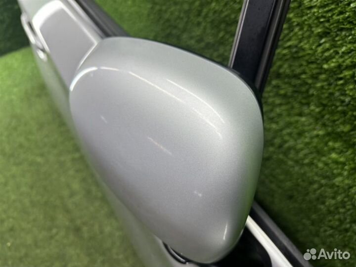 Зеркало заднего вида Цвет- 1F7 переднее правое