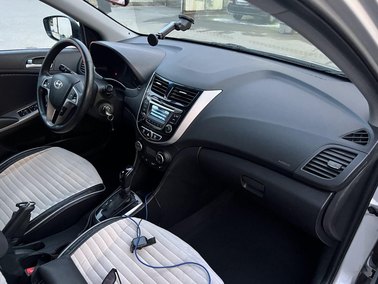 Hyundai Solaris: фото владельца