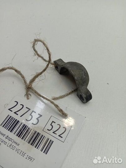 Крепление форсунки Nissan Terrano LR50 VG33E 1997