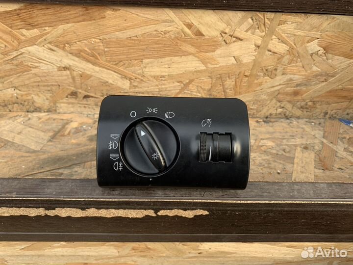 Блок управления светом Audi A6C5