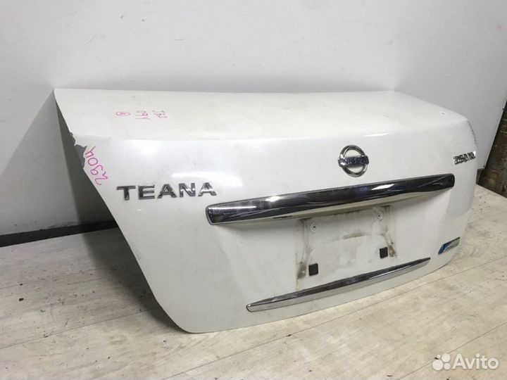 Крышка багажника Nissan Teana J32 2008