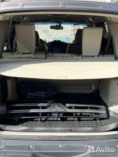 Mitsubishi Pajero 3.2 AT, 2008, 285 000 км