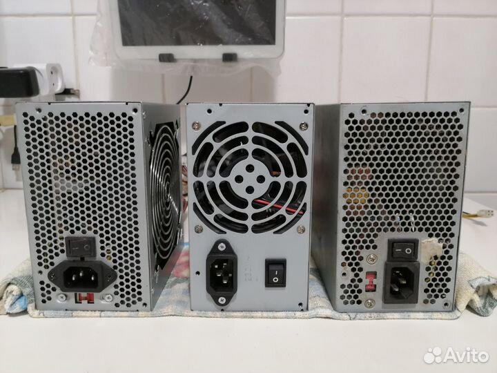 Блоки питания gigabyte 450Вт и FSP 400Вт