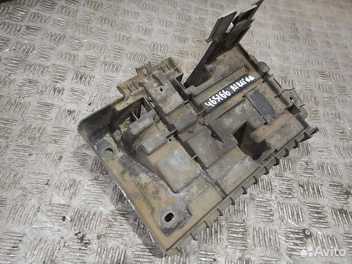 Крепление акб (корпус/подставка), Opel (Опель) -me