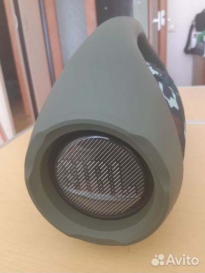Колонка JBL boomsbox