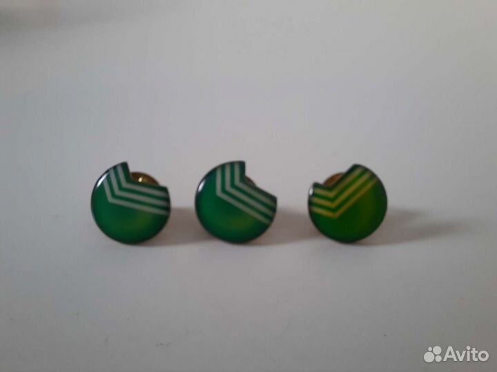 Значок сотрудника Сбербанка