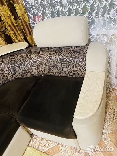 Угловой диван