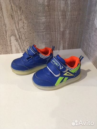 Кроссовки для мальчика