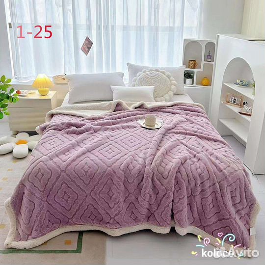 Покрывало на кровать новое