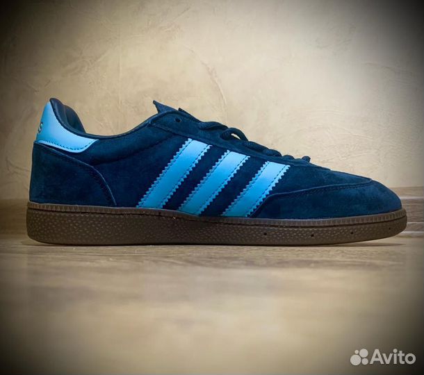 Кроссовки Adidas spezial