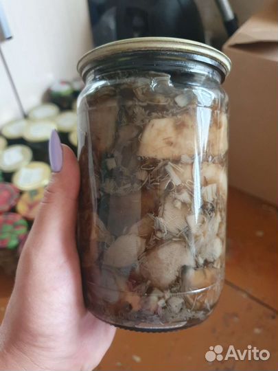 Грибы маринованные