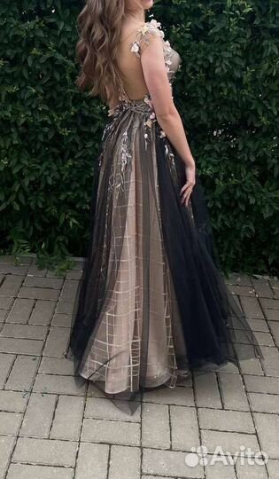 Продам. Вечернее платье на выпускной 42 р-р