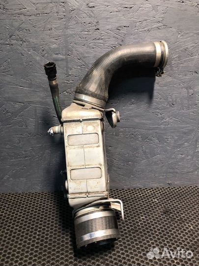 Интеркулер передний правый Bmw 550Ix F10 N63 2010