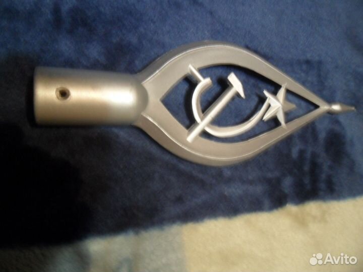 Наконечник на флагшток нов и держатель для знамени