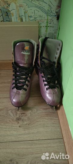 Коньки фигурные