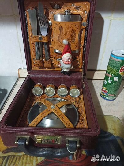 Подарочный набор для пикника на 4 персоны