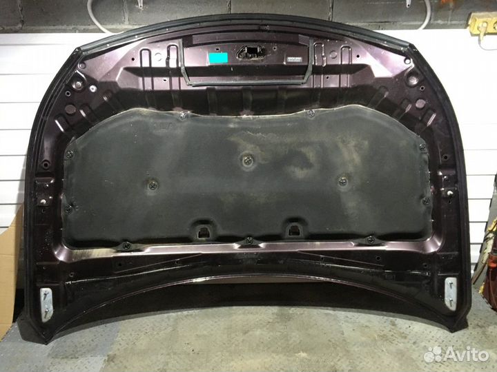 Капот (Infiniti QX56)