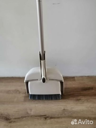 Щетка с совком