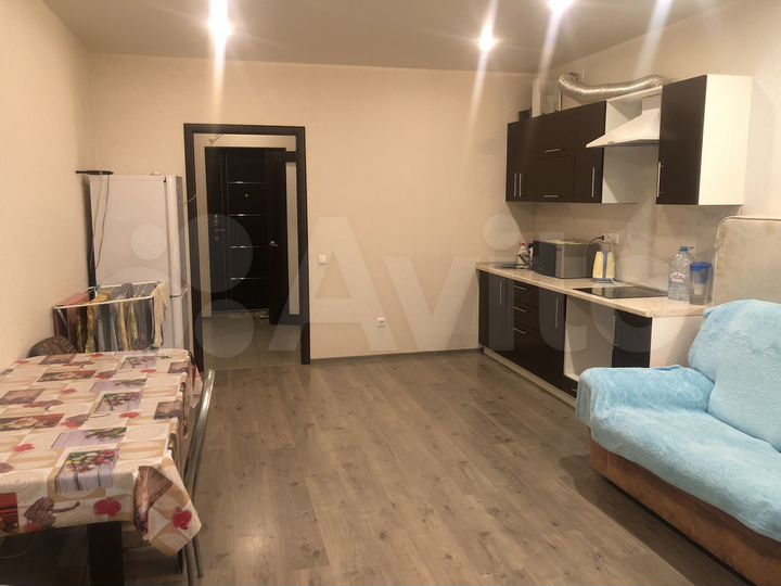 Квартира-студия, 37 м², 4/10 эт.