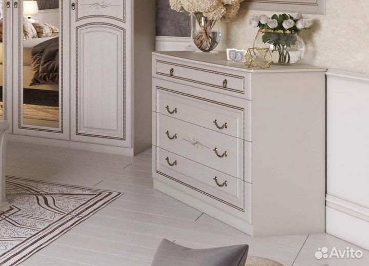 Новый Комод с 4 ящиками 