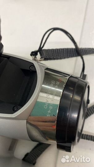 Компактный фотоаппарат