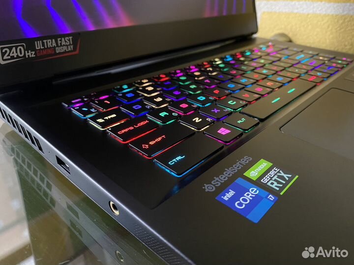 MSI Leopard / Core i7-11800H / RTX 3070