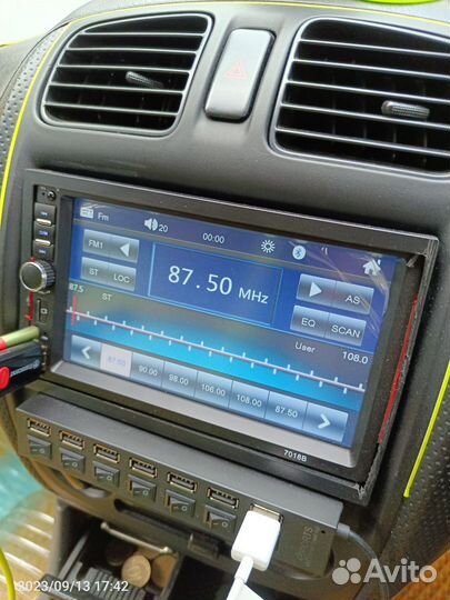 Магнитола в авто