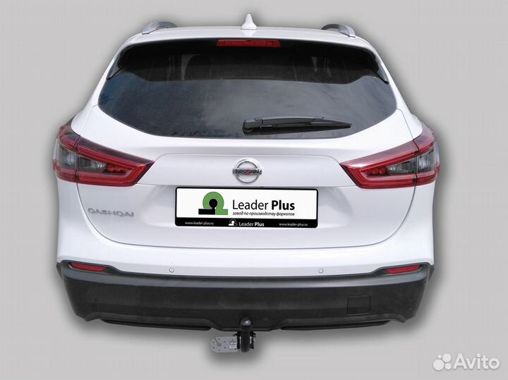 Фаркоп на Nissan Qashqai 2