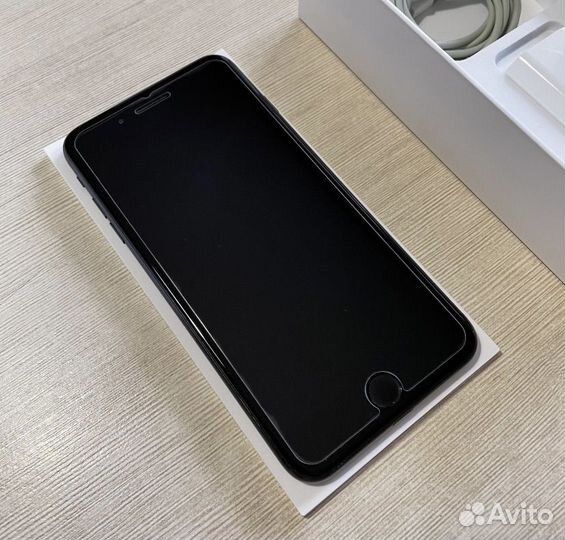 iPhone 7 Plus, 32 ГБ