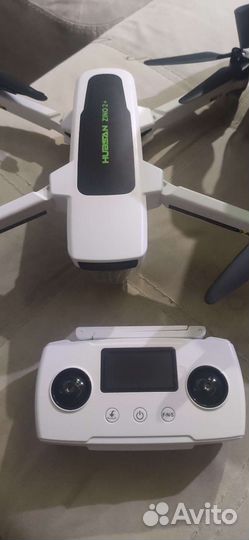 Квадрокоптер hubsan zino 2plus