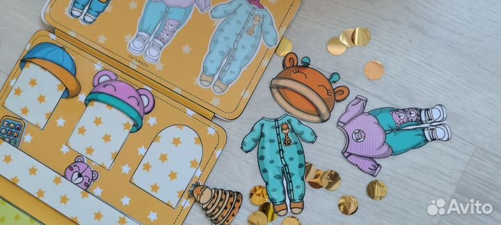 Книга игра Бумажные куклы- пупсы