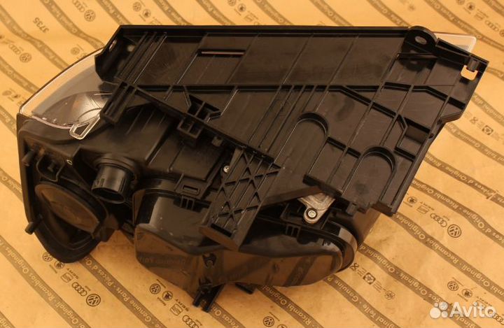 Фара право land rover freelander 6-11 BI-xenon USA